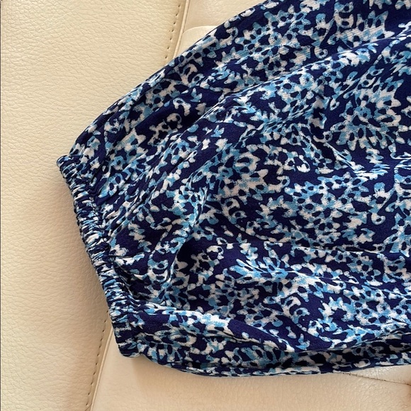 GAP Blue and White 3/4 Sleeve Relaxed Blouse - Picture 9 of 9